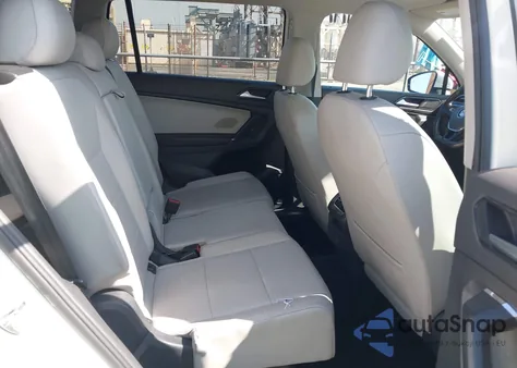 2018 Volkswagen Tiguan 2.0T Se/2.0T Sel from USA, damaged, VIN 3VV3B7AXXJM140844